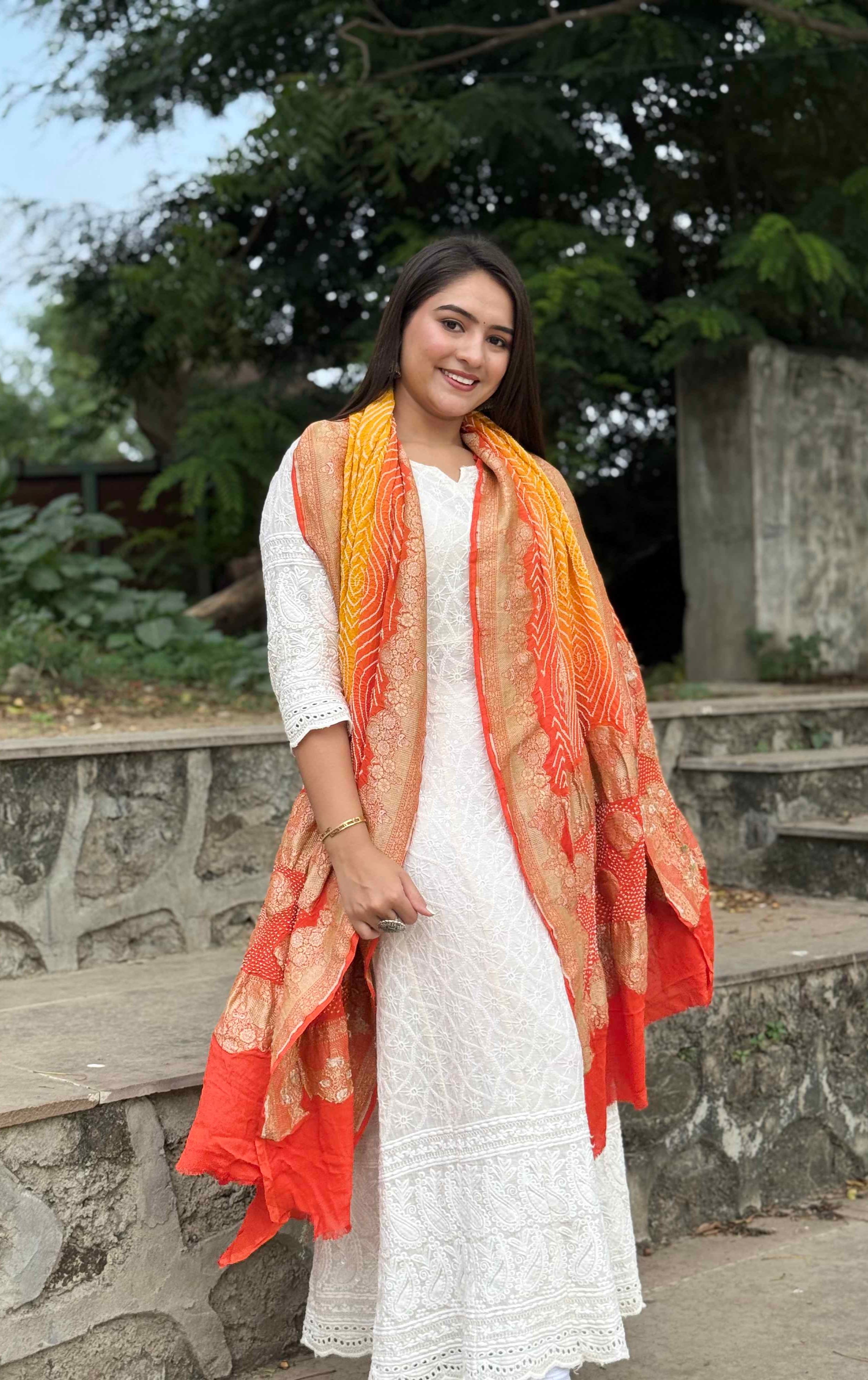 Sunehri Kesari Bandhani Dupatta view 3